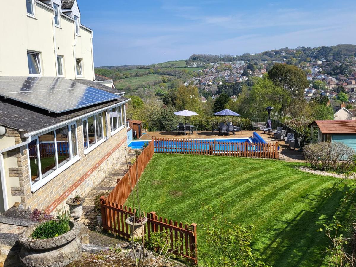 St Andrews House B&B Lyme Regis Exterior photo